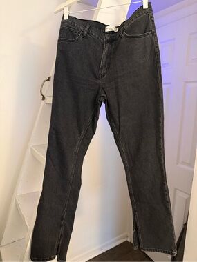 Abercrombie & Fitch Woman’s Straight Black Jeans